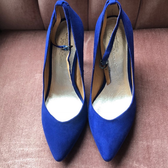 NIB Modern Vintage blue suede heels - Picture 2 of 5